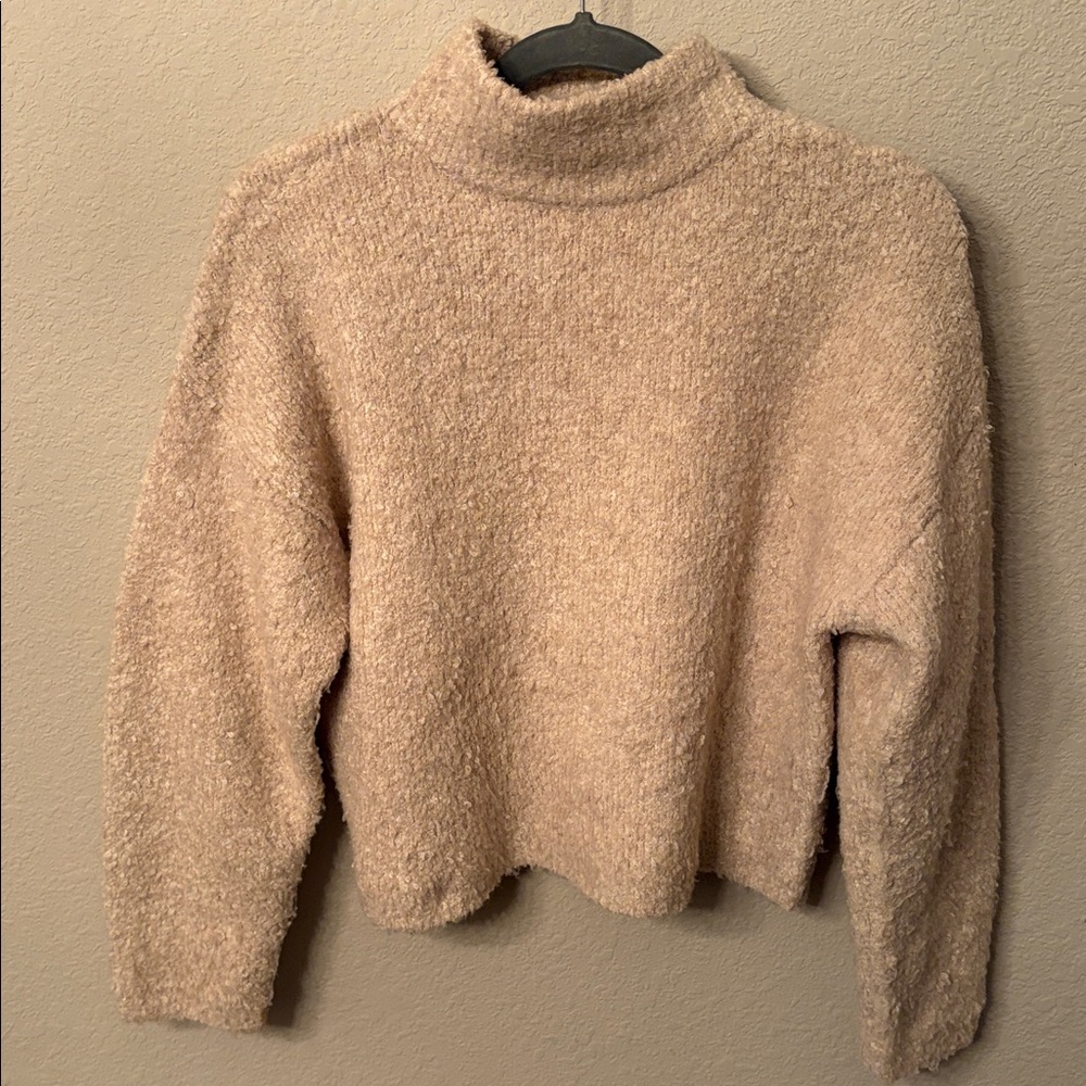 Universal Thread Cream Textured Sweater